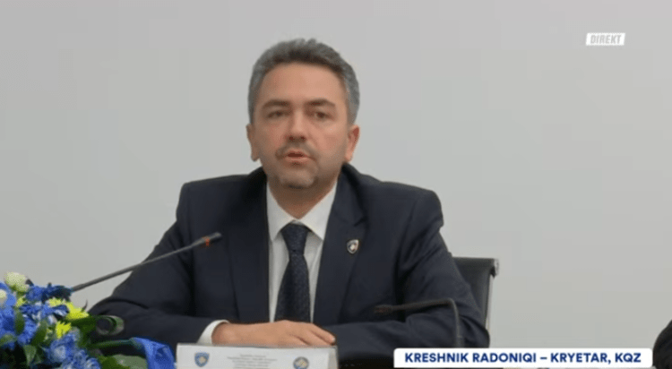 Radoniqi i KQZ-së: Kemi probleme me aplikacionin, votat do t’i numërojmë manualisht