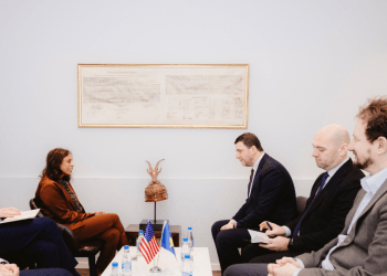 Takohet me Prattipatin, Krasniqi: SHBA-ja ka qenë dhe mbetet partneri ynë strategjik