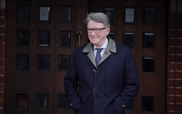 Ambasadori i ri britanik mbërrin në SHBA, njihuni me Lordin Mandelson