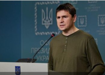 Këshilltari i Zelensky: Aleatët amerikanë po tregojnë interes të çuditshëm për zbatimin e ‘formulës së Putinit’ për poshtërimin e Perëndimit