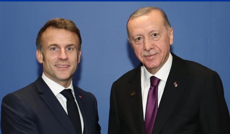 Erdoğan bisedë telefonike me Macronin: Plani për zhvendosjen e palestinezëve i papranueshëm
