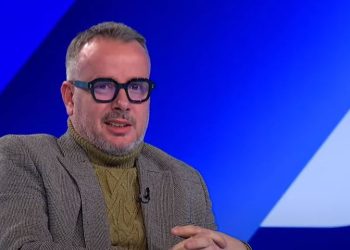 Kajtazi: Një deputet i PDK-së, edhe deputetë të partive tjera do kalojnë në LVV