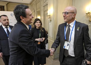 Kryeministri Kurti takon Ted Deutch në Mynih