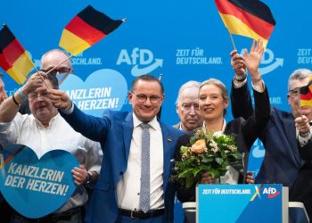 AfD-ja në Saksoni mbyll fushatën me miqtë e Putinit, mes tyre ministrja serbe e ekstremit të djathtë