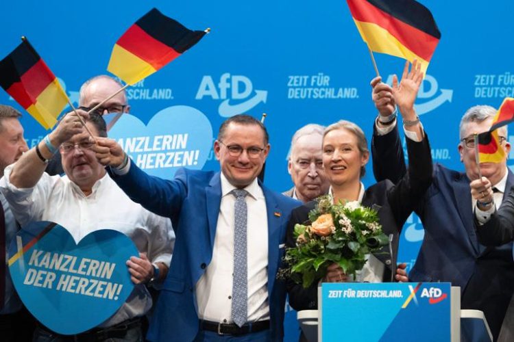 AfD-ja në Saksoni mbyll fushatën me miqtë e Putinit, mes tyre ministrja serbe e ekstremit të djathtë
