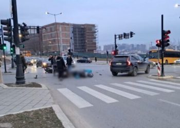 Aksident komunikacioni në Prishtinë, lëndohen dy motoçiklistë