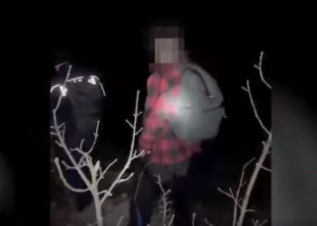 Policia shpëton turistin belg të bllokuar në “Shkëmbin e Tujanit”