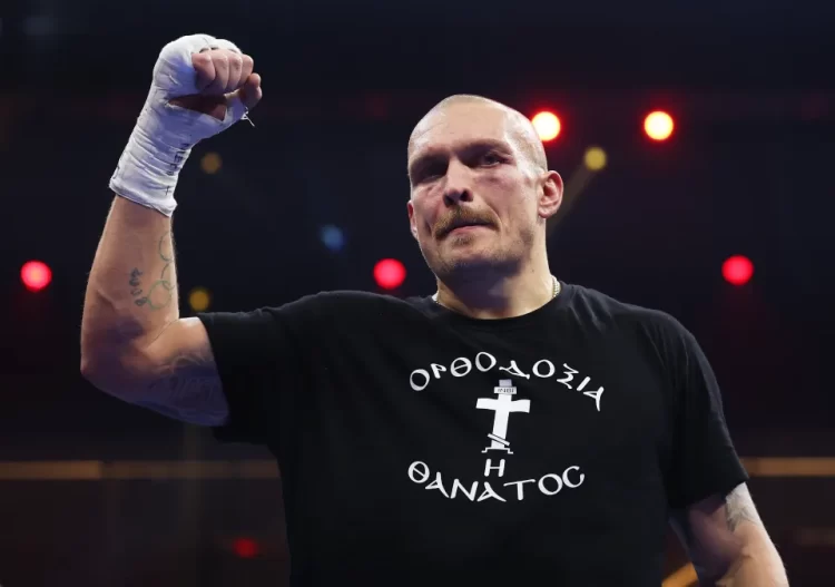Usyk habit me zgjedhjen e rivalit për duelin e fundit në boks