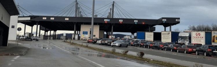 Merdarë- Në kufi me dokumente të falsifikuara, arrestohet francezi