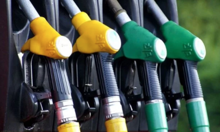 Nga mesnata rriten çmimet e derivateve të naftës