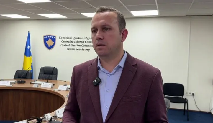 Elezi: Problemi është rregulluar, deri më tani janë procesuar rreth 90% të vendvotimeve