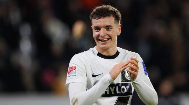 I jashtëzakonshmi Fisnik Aslllani, sulmuesi kosovar që ka shpërthyer në Bundesliga 2