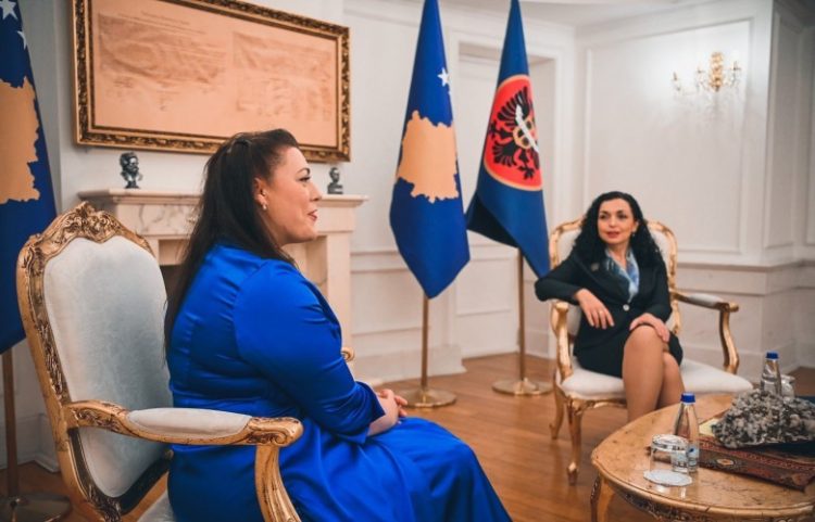 17 vjet pavarësi, deputetja britanike Kearns: Urimet e mia më të ngrohta popullit të Kosovës