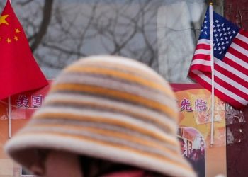 Kina i përgjigjet SHBA-së me kundërtarifa, thotë se po e heton Google