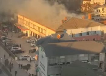 Objekti i Kino Rinisë përfshihet nga z*jarri