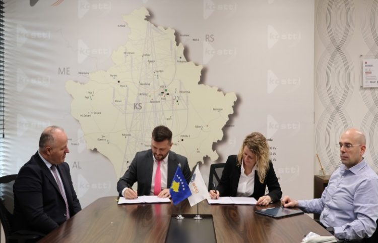 KOSTT nënshkruan marrëveshjen e kyçjes për Parkun Solar Kramovik