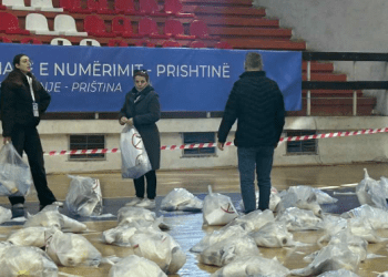 Shpërndahet materiali zgjedhor