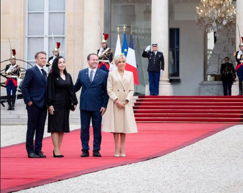 Osmani udhëton për në Paris me ftesë të Presidentit Macron