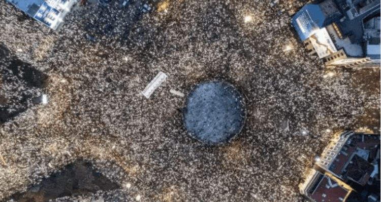 Protestës së studentëve në Serbi i bashkohen edhe mësimdhënësit e shkollave