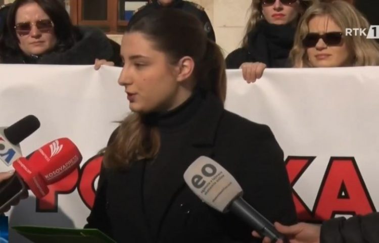 QIKA: Politikanët po e shohin gruan si një mjet për riprodhim