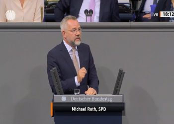 Roth për zgjedhjet në Kosovë: Sot është ditë për shtetin e së drejtës