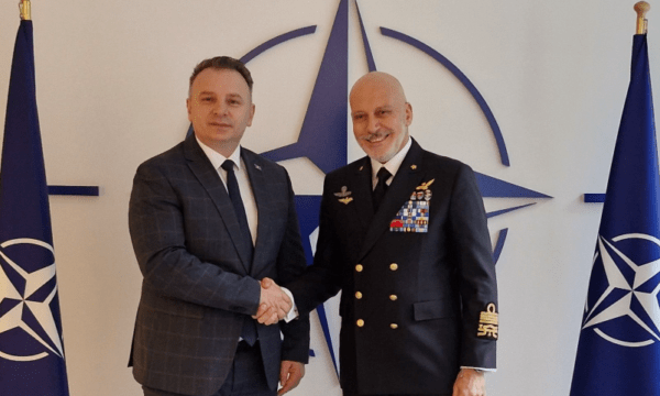 Sfidat e sigurisë dhe stabiliteti i Kosovës, Zemaj takon në Bruksel Drejtuesin e Komitetit Ushtarak të NATO-s