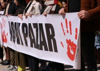 15 minuta heshtje në Mitrovicën e Veriut, studentëve atje iu bashkëngjiten edhe ata të Novi Pazarit