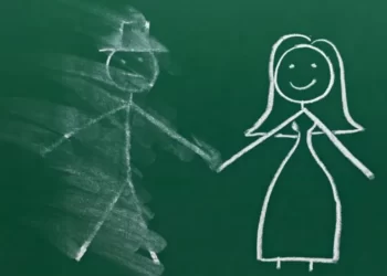 Rinisja nga zeroja- Shumë grave u mohohet pasuria e përbashkët gjatë divorcit