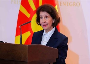 Presidentja maqedonase vlerëson ndihmën e ofruar nga vendet fqinje