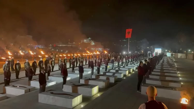 Bekim Jashari: Faleminderit bashkëkombësve që vizituan e bënë homazhe në Kompleksin Memorial ‘Adem Jashari’
