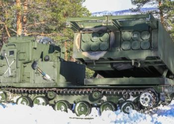 Pse artileria raketore është arma më efektive për t’i dhënë Ukrainës – dhe çfarë mund të bëjë ajo në vetëm 30 sekonda?