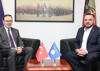 Maqedonci: Së shpejti pritet të ndërtohet fabrika e municionit dhe dronëve