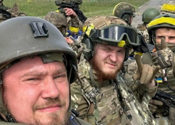 Ushtarët ukrainas i reagojnë Trumpit: Nëse na mbarojnë plumbat amerikanë, do të gjejmë armë tjera