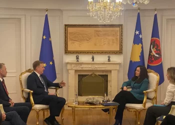 Osmani priti në takim Sorensenin