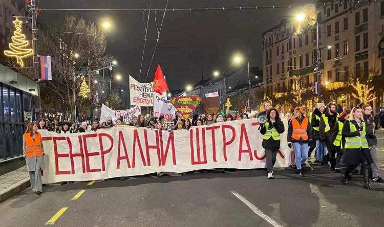 Bllokohet Serbia, vendi ka hyrë në grevë të përgjithshme