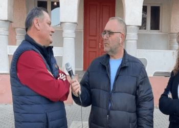 Sonte premiera e shfaqjes kushtuar nënave `Prej gurit ishin kanë`