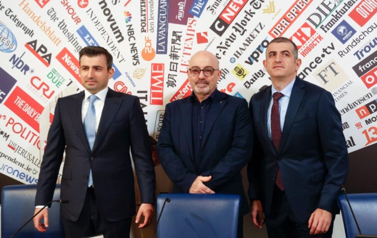 Prodhuesi turk i dronëve Baykar nënshkruan marrëveshje me gjigantin italian Leonardo