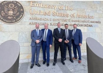 Në këtë qytet të Kosovës do të ndërtohet fabrika e parë për prodhimin e municioneve, me mbështetje amerikane