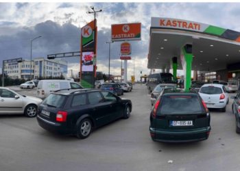 Loja shpërblyese “Mbushe 15€, fito edhe 15€” në KASTRATI – Veternik!