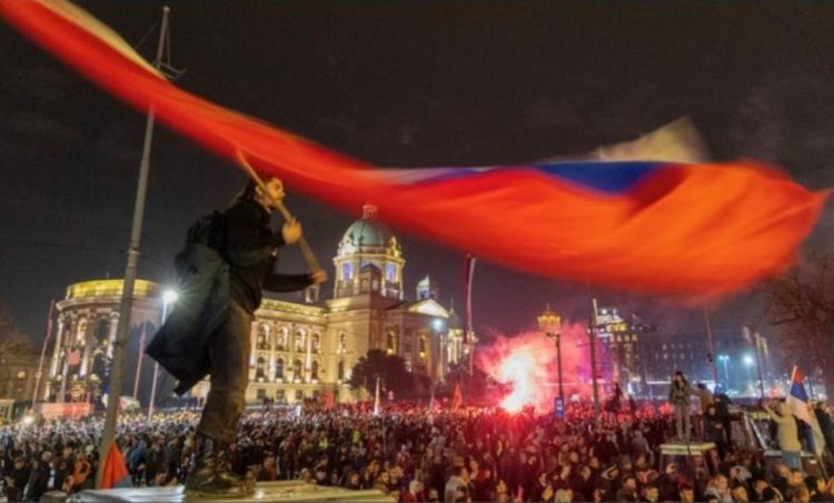 Liria e shtypit në Serbi po përballet me një kthesë të rrezikshme