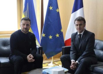 Zelensky mbërrin në Paris, takohet me Macronin