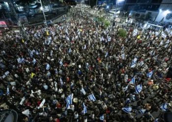 Izrael, mijëra protestues bëjnë thirrje për marrëveshje të re për lirimin e pengjeve