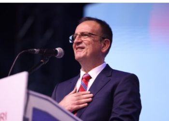 Taravari: VLEN nuk funksionon si duhet, përfaqësimi i shqiptarëve në Qeveri nuk është i kënaqshëm