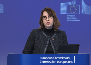 Hipper: Dialogu, rruga drejt BE-së për Kosovën dhe Serbinë