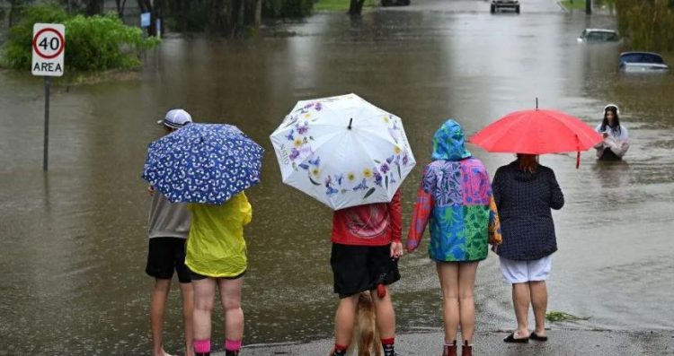 Cikloni shkakton përmbytje në Australi