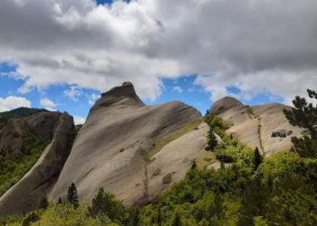 Guri i Cjapit, një perlë e natyrës në zonën e Korçës