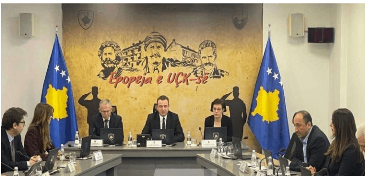 Kryeministri Kurti: Epopeja e UÇK-së na ka përcaktuar ritmin e mendimit politik