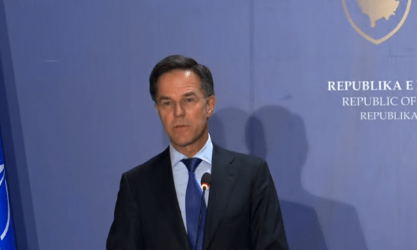 Sekretari i NATO-s: Përparimi në dialogun Kosovë-Serbi kërkon fleksibilitet dhe vendime të vështira