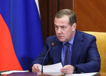Medvedev: Ila_çi për rusofobinë e politikanëve evropianë janë raketat e Rusisë