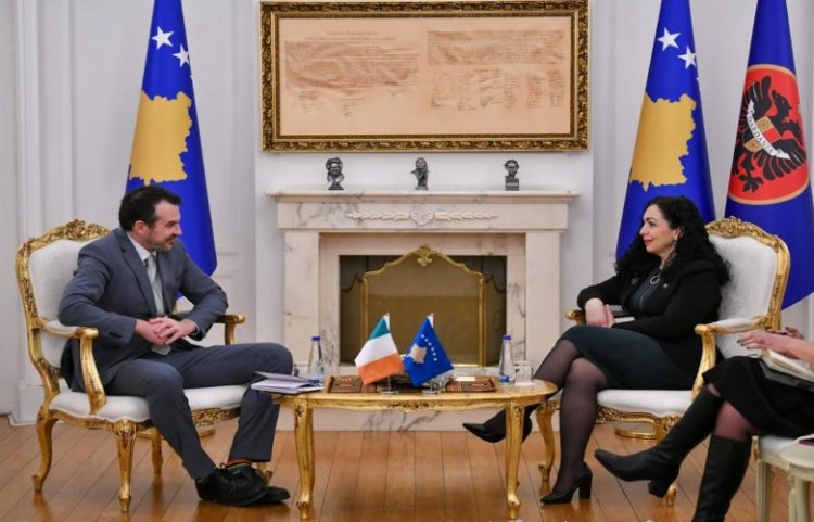 Presidentja Osmani, kërkon heqjen e masave nga BE-ja, i quan të padrejta